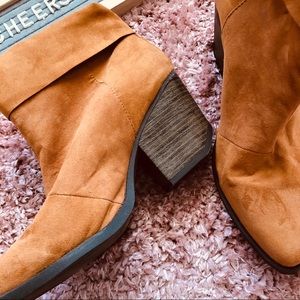 🍁Fall Burnt Orange Suede Ankle Boots 🍁
